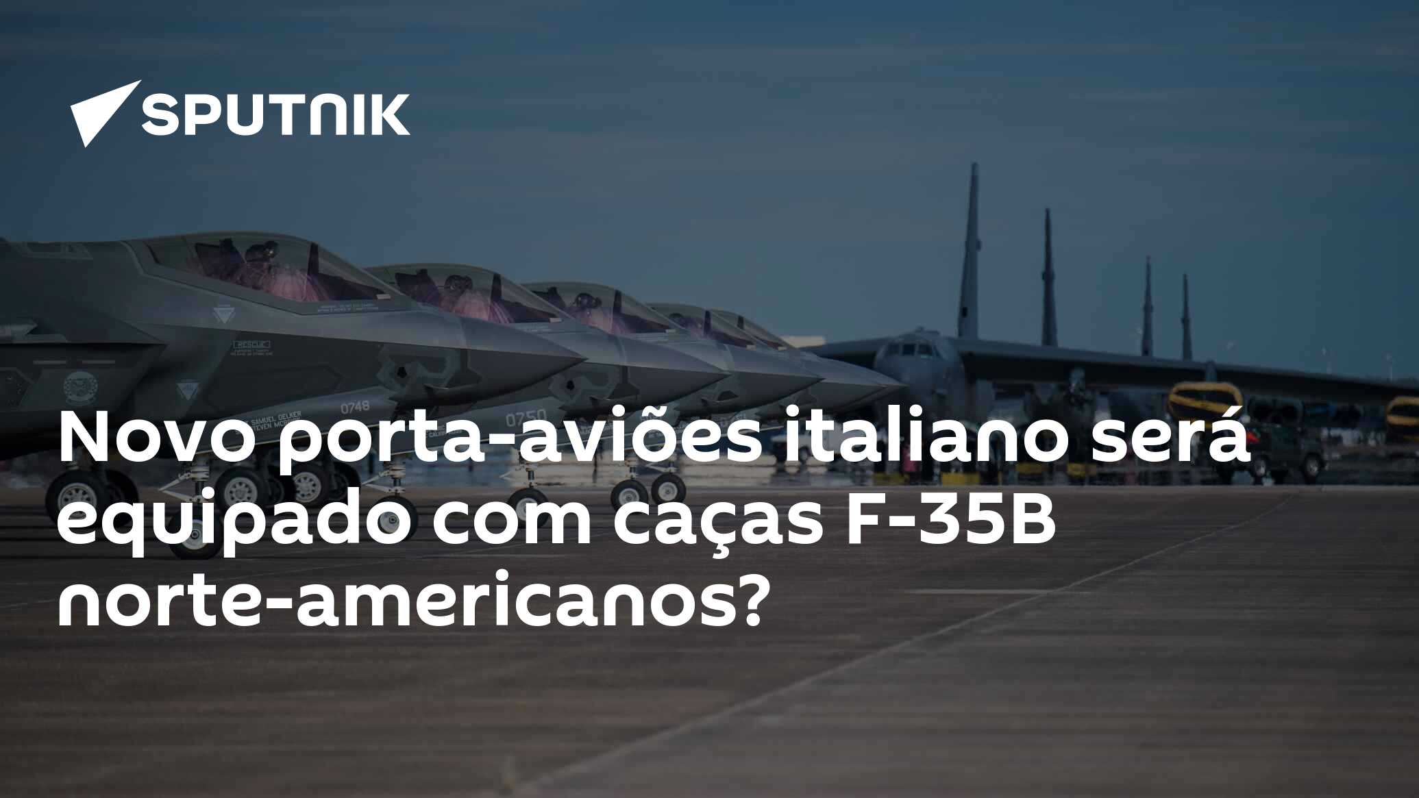 Caça F-35B da Marinha Italiana pousa a bordo do porta-aviões