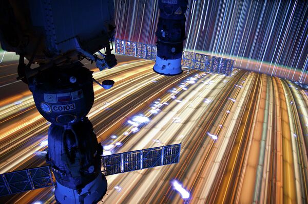 Tripulação da Estação Espacial Internacional retorna ao trabalho - Sputnik Brasil