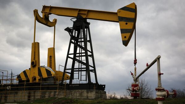 Extração de petróleo em Krasnodar, Rússia - Sputnik Brasil