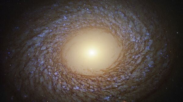 Galáxia espiral NGC 2275 floculenta - Sputnik Brasil
