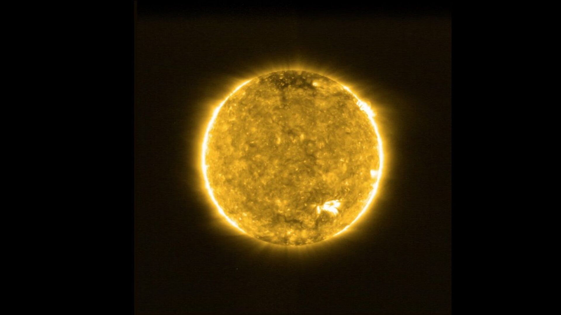Orbitador solar vai chegar perto como nunca da estrela-mãe usando 'capa' de ossos em pó - Sputnik Brasil, 1920, 02.04.2021