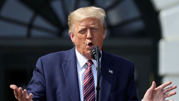 Presidente dos EUA, Donald Trump, fala durante um evento na Casa Branca - Sputnik Brasil