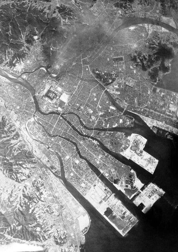 Vista aérea de Hiroshima antes do ataque atômico à cidade japonesa - Sputnik Brasil