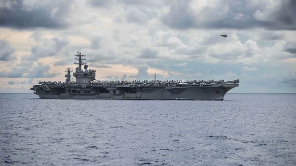 Porta-aviões USS Ronald Reagan e USS Nimitz dos EUA no mar do Sul da China - Sputnik Brasil
