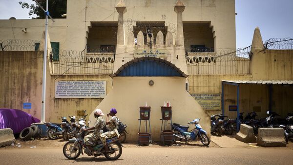 Entrada de prisão na capital do Mali, Bamaco, 3 de julho de 2020  - Sputnik Brasil