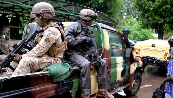 Rebeldes de junta militar que derrubaram presidente do Mali se encontram com mediadores internacionais em Bamaco - Sputnik Brasil