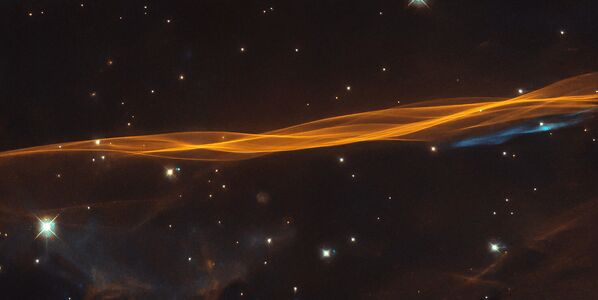 Segmento da onda de explosão da supernova na constelação de Cisne, a cerca de 2.400 anos-luz da Terra - Sputnik Brasil
