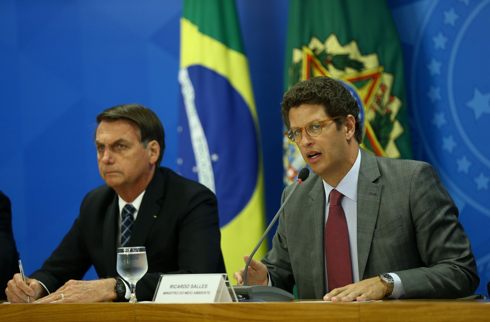 Moraes cita 'movimentação extremamente atípica' envolvendo ministro Ricardo Salles - Sputnik Brasil, 1920, 19.05.2021