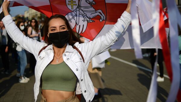 Marcha de mulheres não autorizada Amiga por Amiga na Bielorrússia - Sputnik Brasil