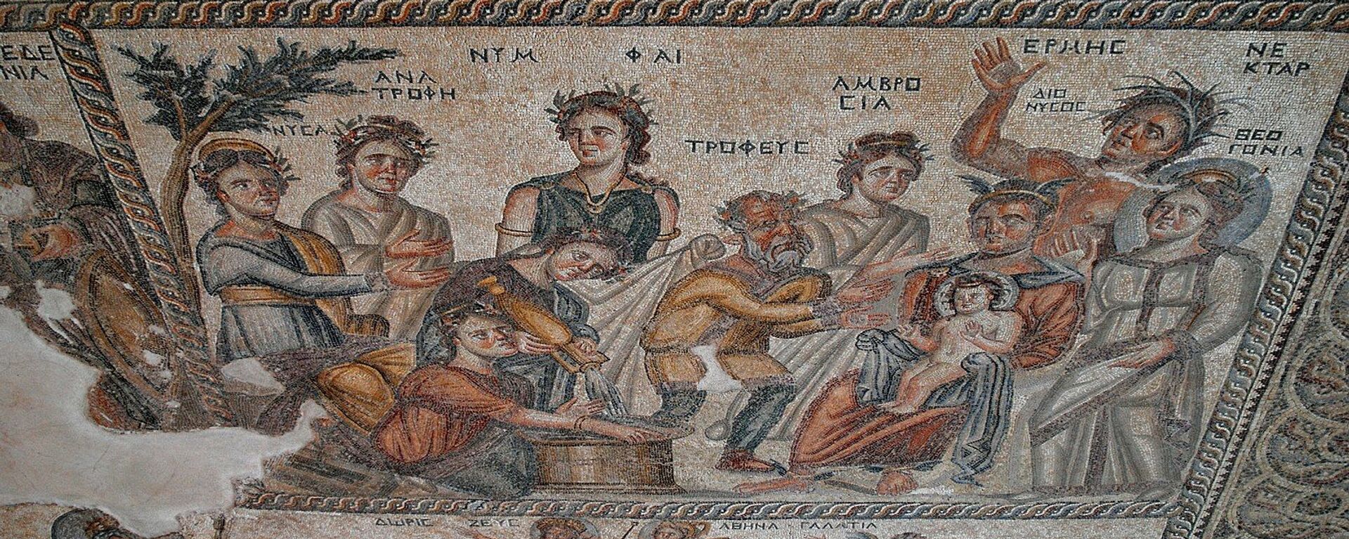 Parte de antigo mosaico em que a fé cristã é provavelmente parodiada - Sputnik Brasil, 1920, 15.10.2022