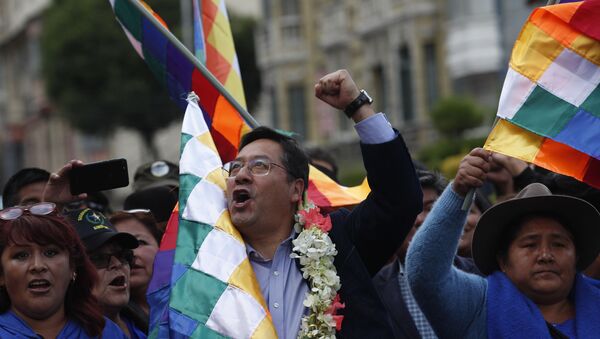 Luis Arce, candidato a presidente nas eleições bolivianas pelo MAS, partido de Evo Morales - Sputnik Brasil