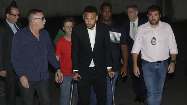 Neymar se apresenta em São Paulo para depoimento sobre acusação de estupro  - Sputnik Brasil