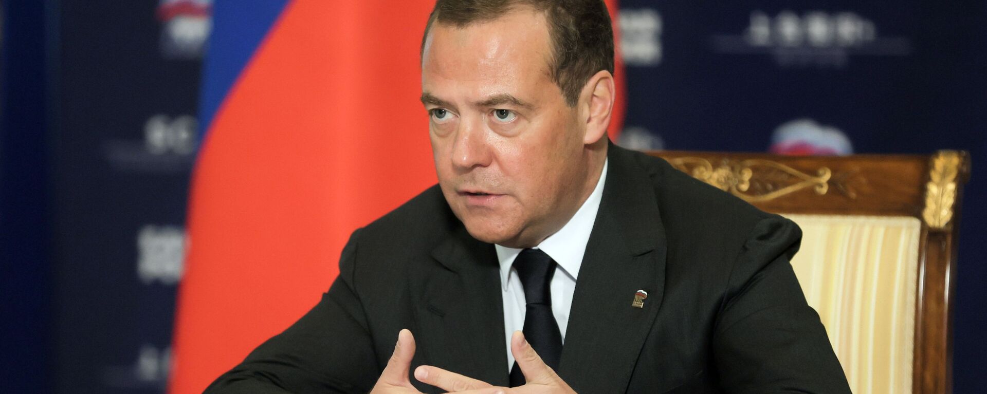 Dmitry Medvedev, vice-presidente do Conselho de Segurança da Federação da Rússia, durante uma videoconferência - Sputnik Brasil, 1920, 27.09.2022