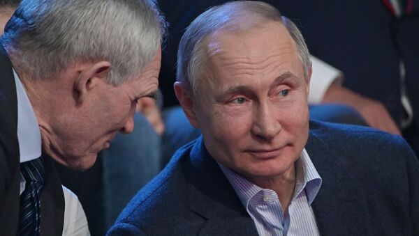Presidente russo, Vladimir Putin, durante visita de trabalho a Sochi, na Rússia - Sputnik Brasil