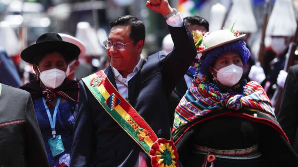 Presidente da Bolívia Luis Arce durante a cerimônia de inauguração em La Paz, 8 de novembro de 2020 - Sputnik Brasil