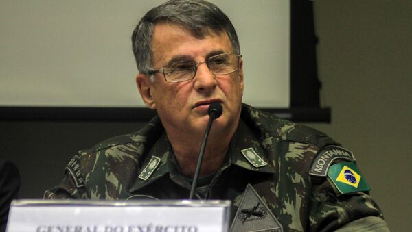 O comandante do Exército, o general Edson Pujol. - Sputnik Brasil