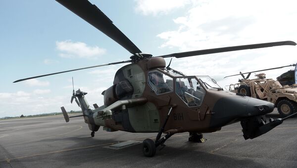 Helicóptero de ataque do Exército francês Tiger - Sputnik Brasil