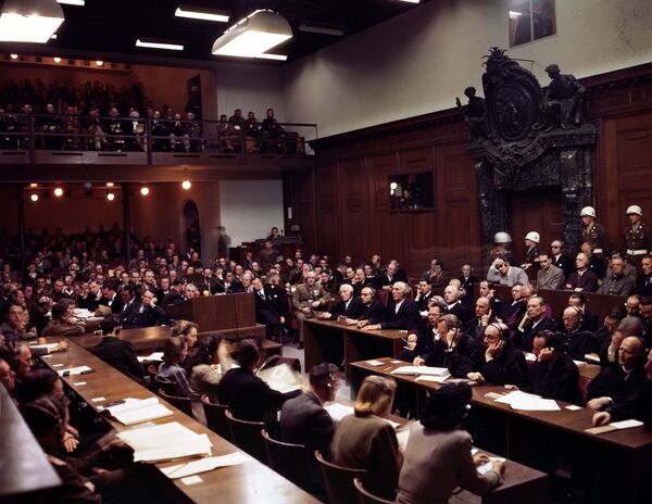 Julgamentos de Nuremberg, que às vezes são chamados de Julgamento da História, começaram em 20 de novembro de 1945 e duraram quase um ano, até 1º de outubro de 1946 - Sputnik Brasil