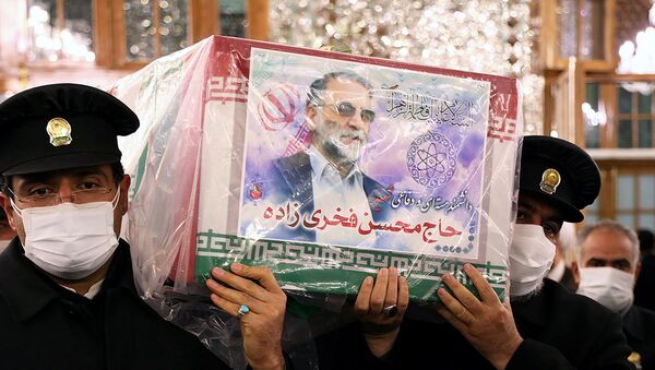 Procissão de funeral ao cientista nuclear iraniano Mohsen Fakhrizadeh - Sputnik Brasil
