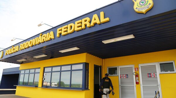 Fachada de posto da Polícia Rodoviária Federal (PRF) em Uberaba (MG) - Sputnik Brasil