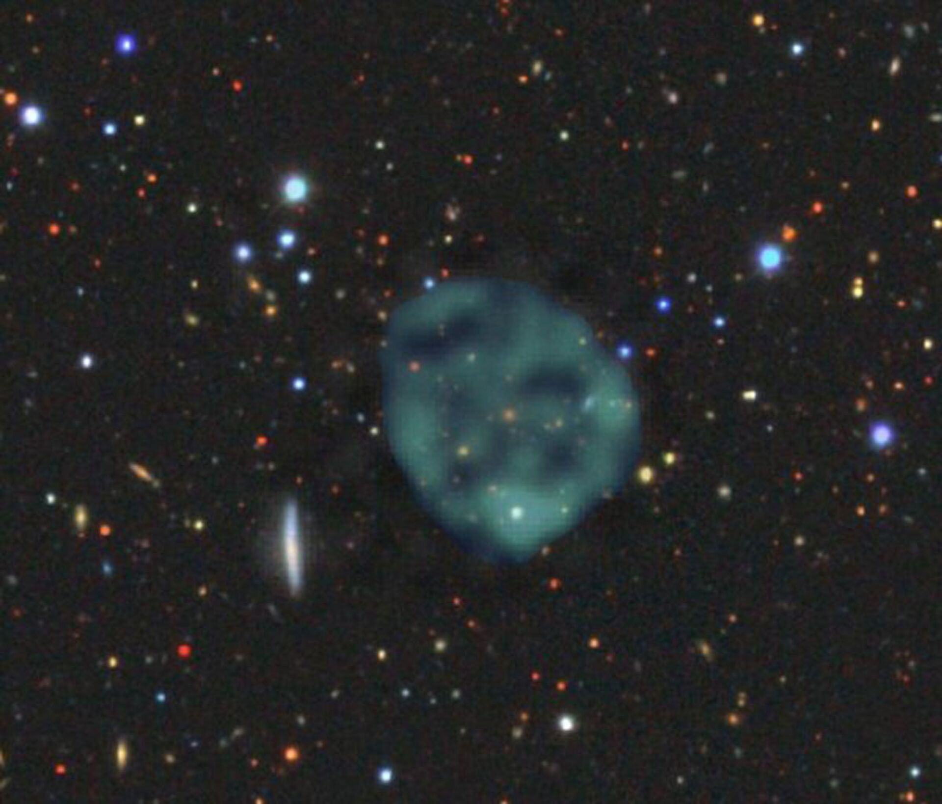 Imenso e enigmático: astrônomos descobrem 'anel fantasma' com diâmetro de 980.000 anos-luz (FOTO) - Sputnik Brasil, 1920, 30.04.2021
