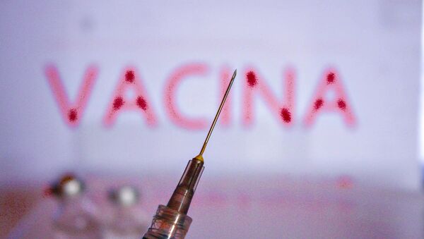 Vacina para o coronavírus: imagem em alusão a seringas para vacina de combate à COVID-19  - Sputnik Brasil