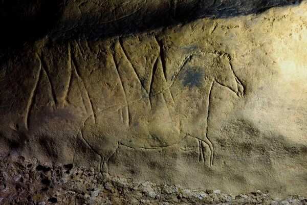 Pinturas rupestres encontradas em caverna espanhola
 - Sputnik Brasil