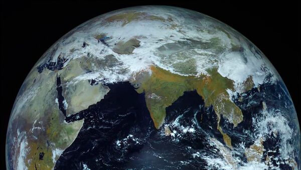 Foto da Terra capturada pela espaçonave Elektro-L com resolução recorde de 121 megapixels - Sputnik Brasil