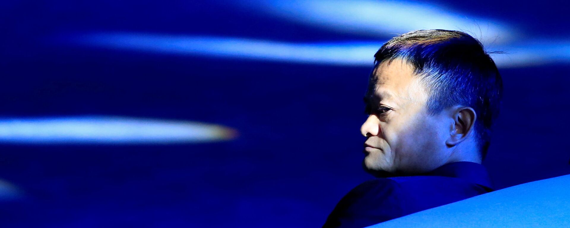 Diretor executivo do grupo Alibaba, Jack Ma, durante fórum sobre Inteligência Artificial em Xangai, China (foto de arquivo) - Sputnik Brasil, 1920, 07.01.2021