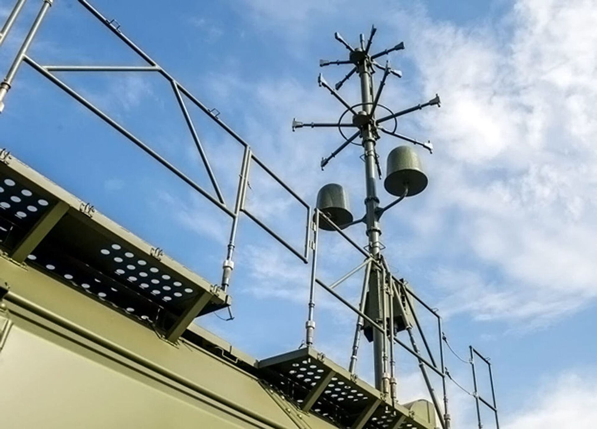Antena do sistema de reconhecimento de artilharia Penitsillin - Sputnik Brasil, 1920, 16.12.2022