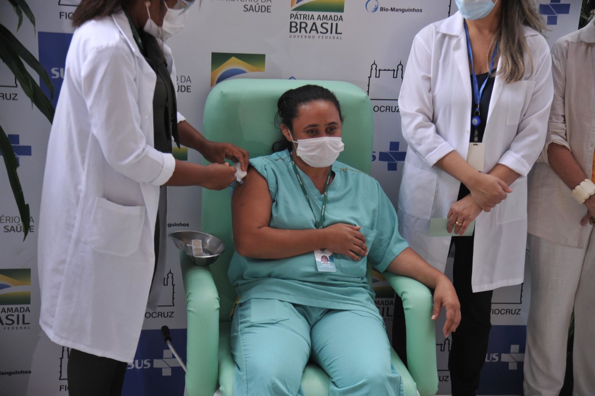 Fiocruz: vacinação de toda a população do RJ levaria mais de 2 anos no ritmo atual - Sputnik Brasil, 1920, 15.03.2021