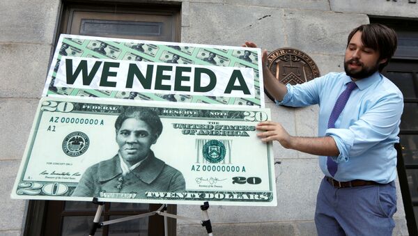 Membros da Câmara dos EUA protestam contra a demora em colocar Harriet Tubman na nota de US$ 20 - Sputnik Brasil