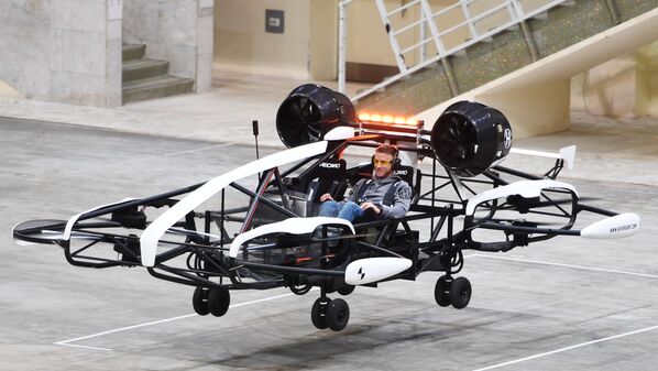Testes de drone-táxi no complexo olímpico Luzhniki, em Moscou, Rússia - Sputnik Brasil