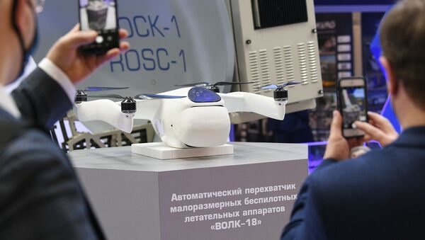 Nova versão do drone interceptador russo Volk-18 - Sputnik Brasil