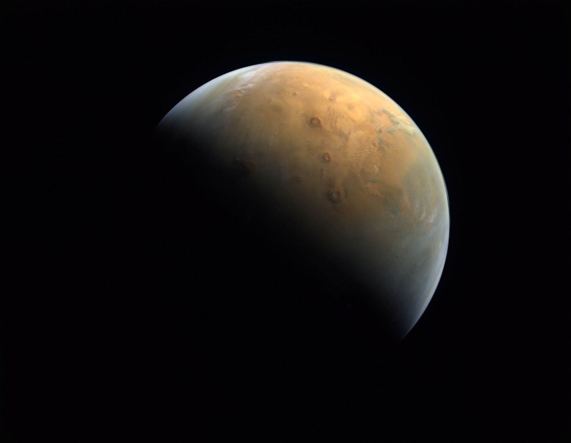 Emirados Árabes Unidos divulgam 1ª foto de Marte registrada pela sonda Hope (FOTO) - Sputnik Brasil, 1920, 14.02.2021