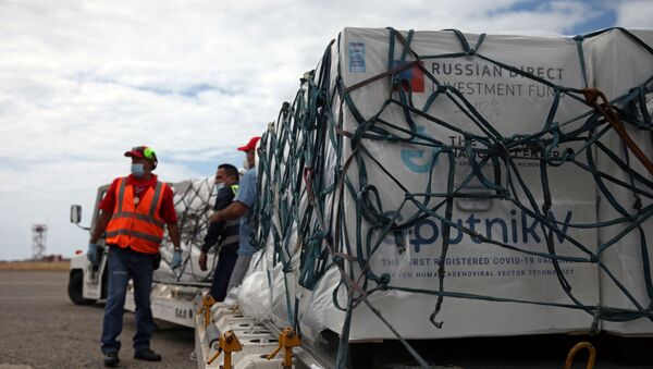 Carregamento com doses da vacina Sputnik V chegam em Caracas, na Venezuela - Sputnik Brasil