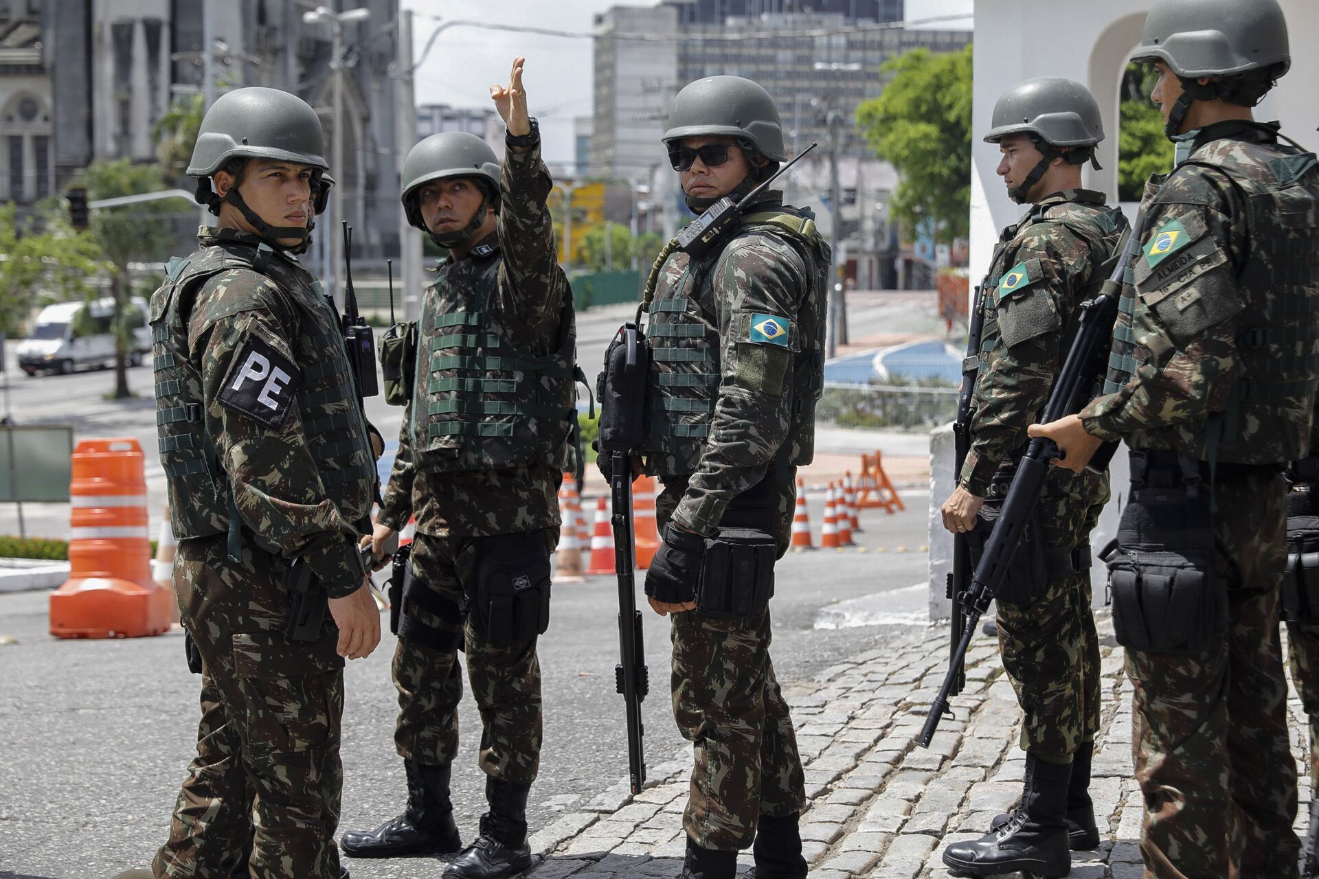 Exército Brasileiro realiza patrulhamento nas ruas de Fortaleza durante crise da segurança pública no Ceará, em fevereiro de 2020 - Sputnik Brasil, 1920, 21.01.2022