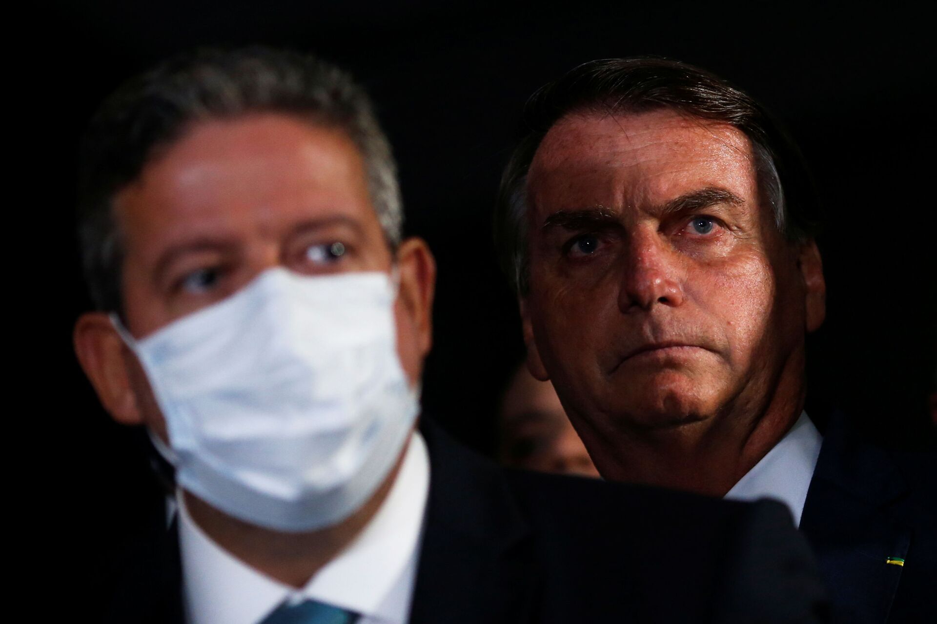 Presidente do Brasil, Jair Bolsonaro (à direita) e o presidente da Câmara, Arthur Lira (PP-AL), durante conferência de imprensa no Congresso Nacional, Brasília, 23 de fevereiro de 2021  - Sputnik Brasil, 1920, 09.11.2021