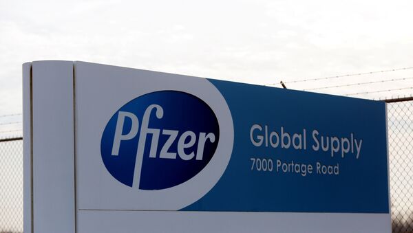 Fábrica da farmacêutica Pfizer em Portage, Michigan, EUA, 11 de dezembro de 2020 - Sputnik Brasil