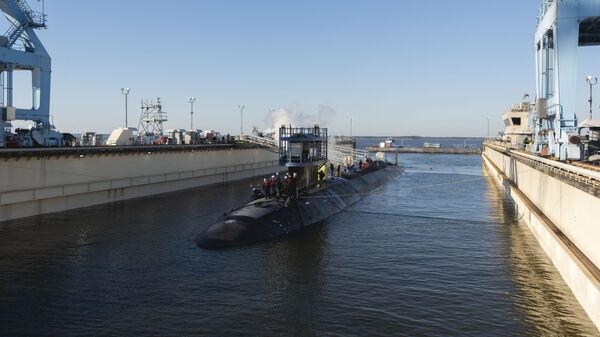 Submarino Montana (SSN 794) da classe Virginia lançado à água no rio James, EUA, em 4 de março de 2021 - Sputnik Brasil