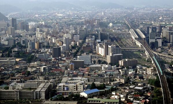 Vista para a cidade de Fukushima da montanha Shinobu, prefeitura de Fukushima, Japão, 9 de março de 2020 - Sputnik Brasil