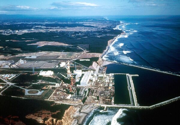 Vista aérea para a usina nuclear japonesa de Fukushima Daiichi, 1971 - Sputnik Brasil