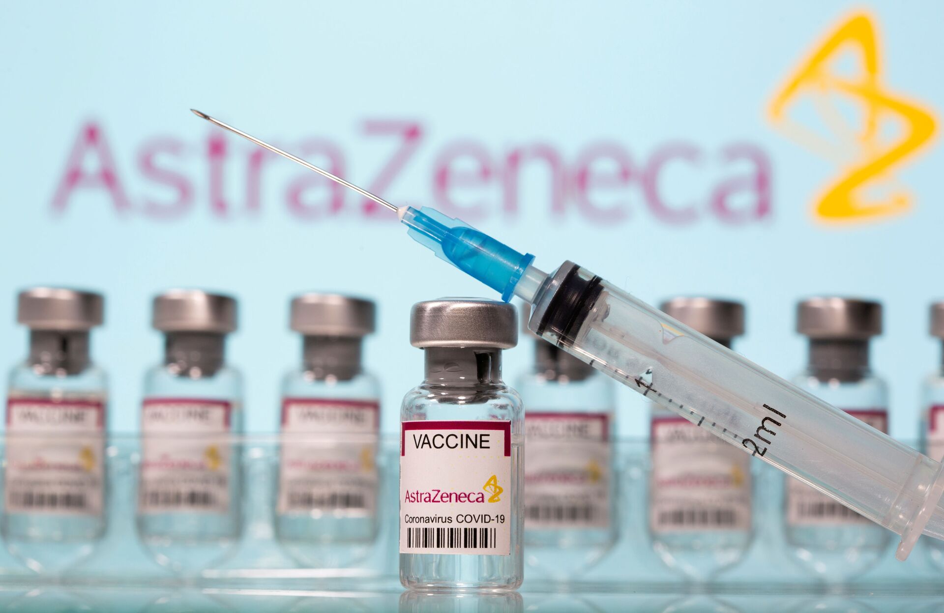 Venezuela não aprovará o uso da vacina da AstraZeneca contra COVID-19 - Sputnik Brasil, 1920, 15.03.2021