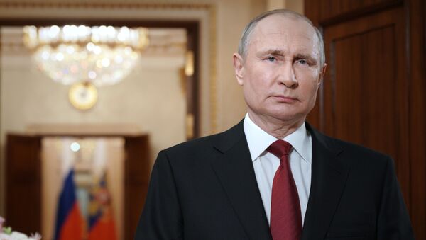 Presidente da Rússia, Vladimir Putin, discursa no Dia Internacional da Mulher, em Moscou, Rússia, 8 de março de 2021  - Sputnik Brasil