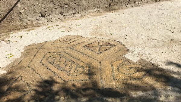 Pavimento de mosaico em fazenda romana do século IV - Sputnik Brasil