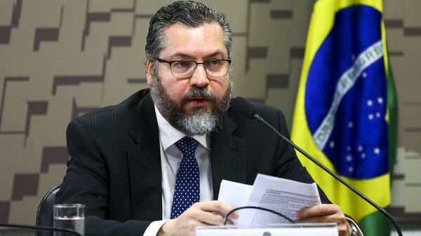 O ministro das Relações Exteriores, Ernesto Araújo, durante audiência pública na Comissão de Relações Exteriores e Defesa Nacional do Senado - Sputnik Brasil