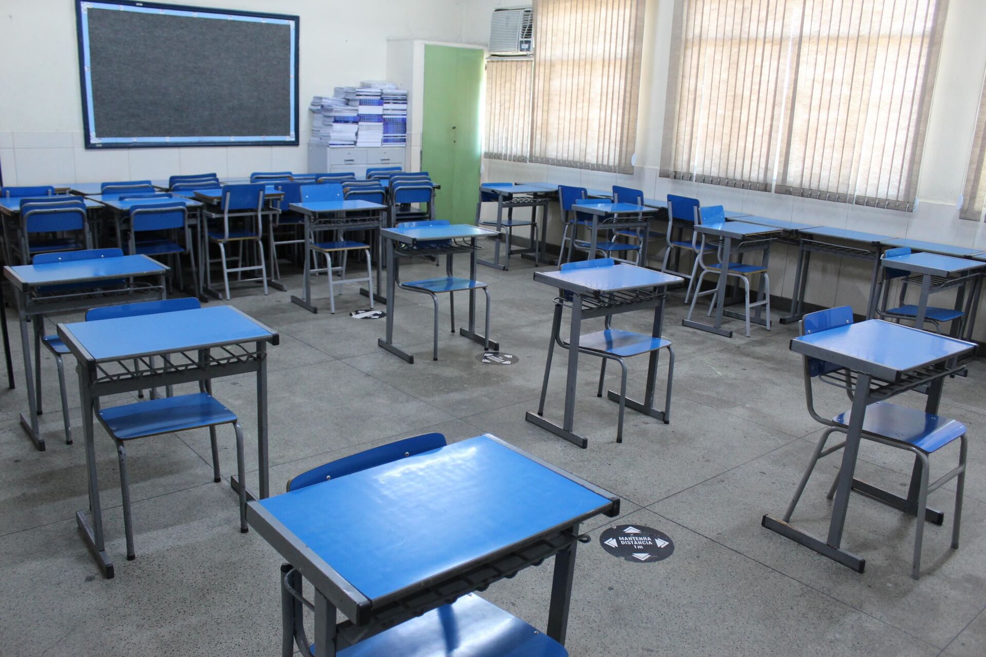 Sala de aula da Escola Municipal João de Camargo, em São Cristóvão, no Rio de Janeiro, no dia 3 de março de 2021 - Sputnik Brasil, 1920, 09.08.2022