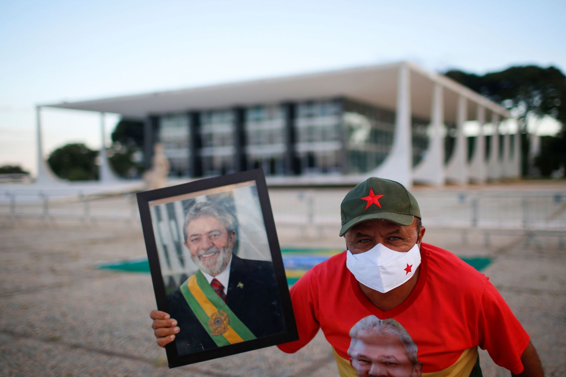 Lula não descarta concorrer como vice-presidente em 2022, diz jornal - Sputnik Brasil, 1920, 16.04.2021