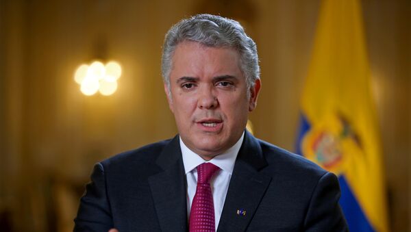 O presidente da Colômbia, Ivan Duque, fala durante uma entrevista à Reuters em Bogotá, Colômbia, 12 de março de 2021 - Sputnik Brasil