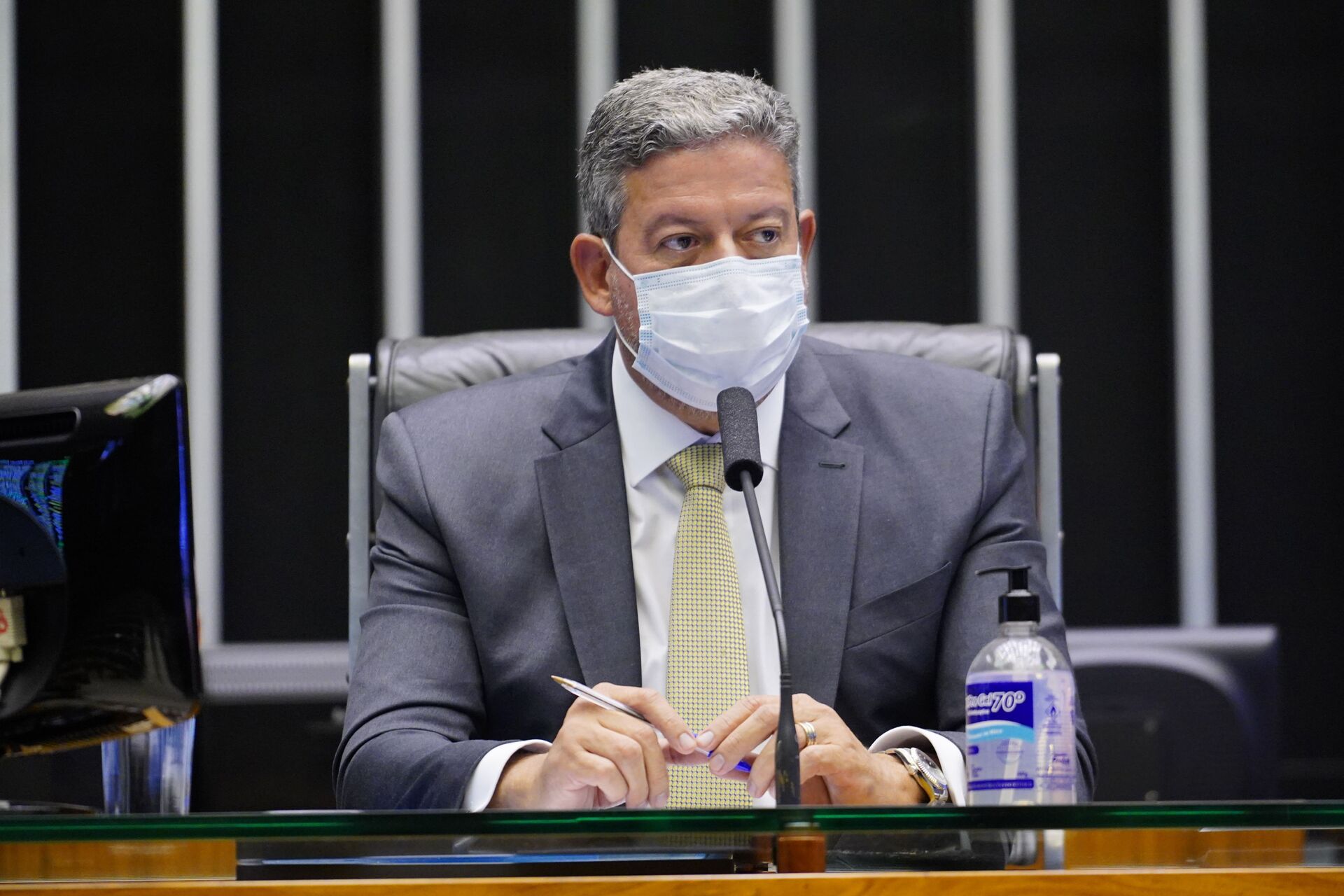 Presidente da Câmara afirma que vai levar proposta do voto impresso para plenário - Sputnik Brasil, 1920, 06.08.2021